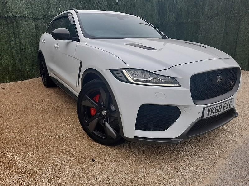 Used Jaguar F-Pace Supercharged 550 HP (404 kW) 2018 White SUV