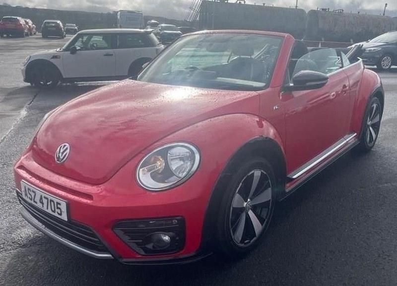 Usado VW Beetle R-line 2017 Vermelho Citadino