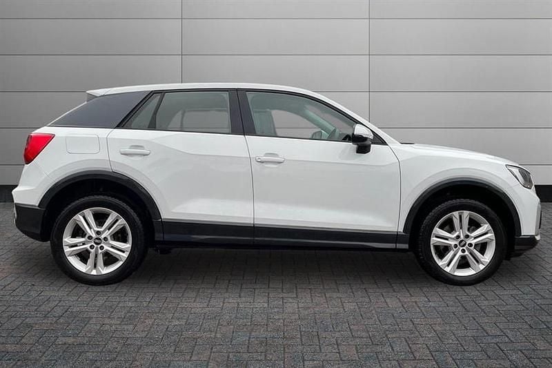 Used Audi Q2 Sport 150 HP (110 kW) 2022 White SUV