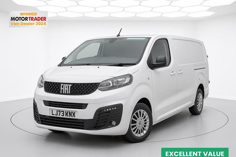 White Used 2023 Fiat Scudo MPV | £17,994 (Fair price) - Image 1/4