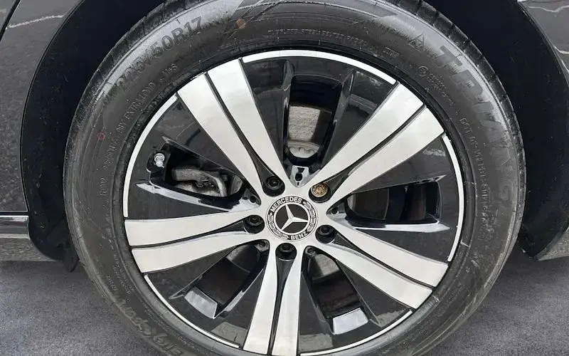 Used Mercedes C220 200 HP (147 kW) 2022 Black Sedan