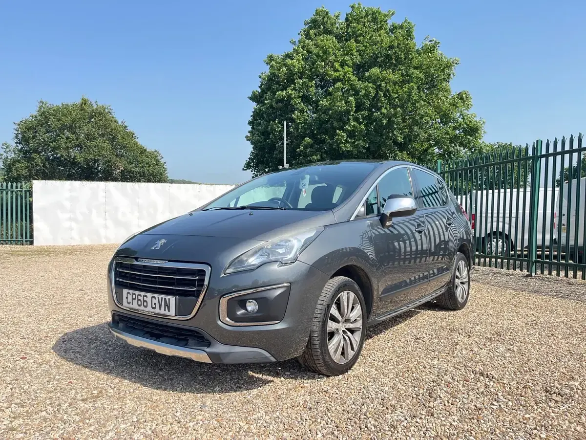 Used Peugeot 3008 Active 120 HP (88 kW) 2017 Grey SUV