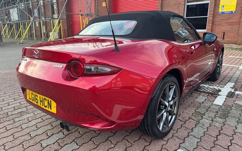 Used Mazda MX5 Inclusive 160 HP (117 kW) 2018 Cabriolet