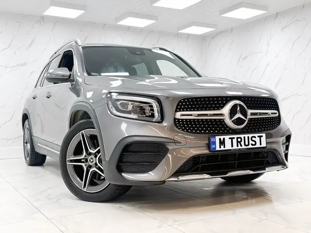 Used Mercedes GLB200 AMG line 163 HP (119 kW) 2022 Grey SUV