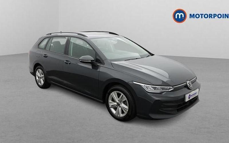 Used VW Golf VIII Life 116 HP (85 kW) 2024 Grey Estate