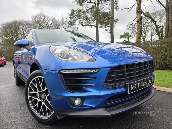 Blue Used 2017 Porsche Macan S SUV | £19,950 (Fair price) - Image 1/4
