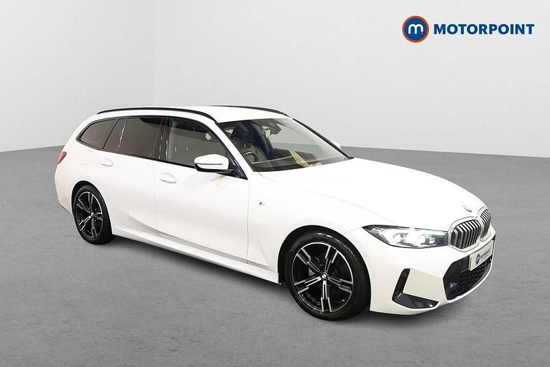 White Used 2023 BMW 320 M Sport Estate | £32,149 (A bit pricey) - Image 1/4