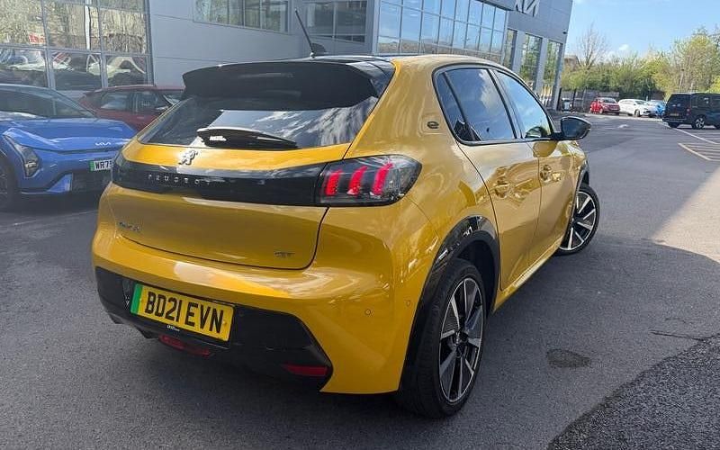 Second-hand Peugeot e-208 GTi 100 kW (136 CP) 2023 Hatchback
