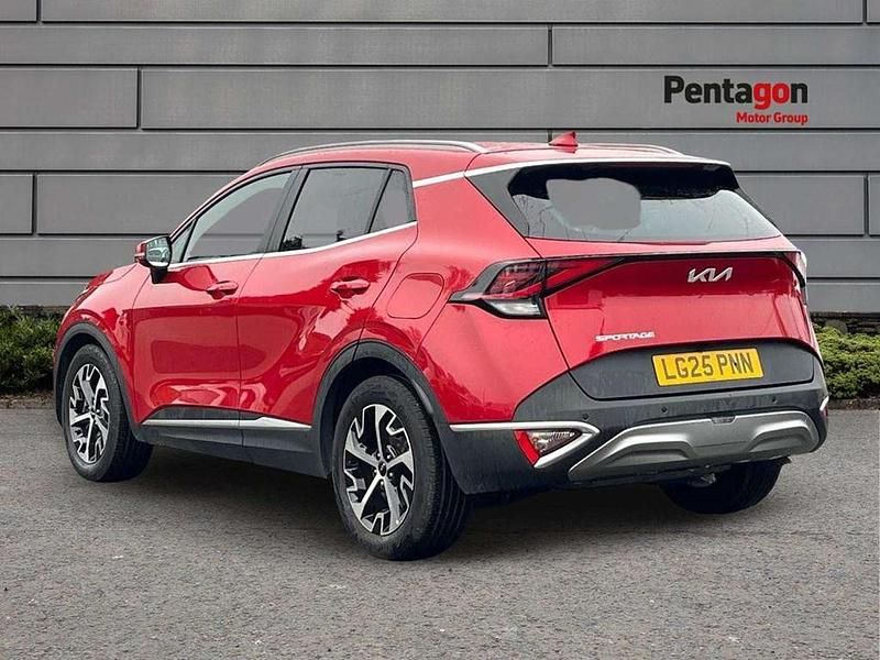 Used Kia Sportage 157 HP (115 kW) 2025 Red SUV