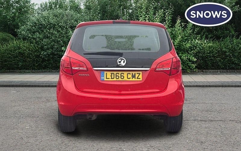 Used Vauxhall Meriva 101 HP (74 kW) 2016 Red MPV