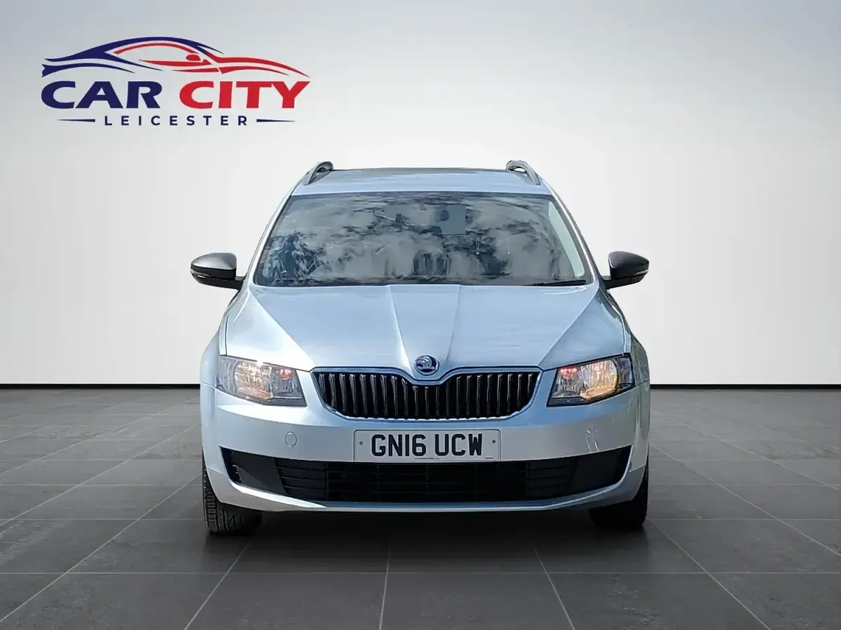 Used Skoda Octavia 2016 Silver Estate