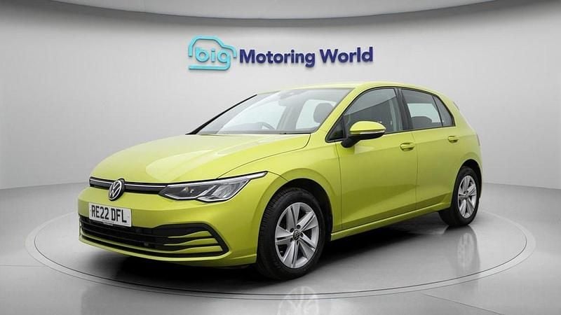 Used VW Golf VIII S 115 HP (84 kW) 2022 Yellow Hatchback