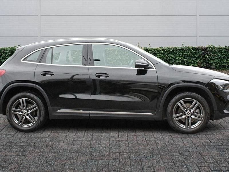 Used Mercedes GLA180 Sport Edition 136 HP (100 kW) 2025 Black SUV
