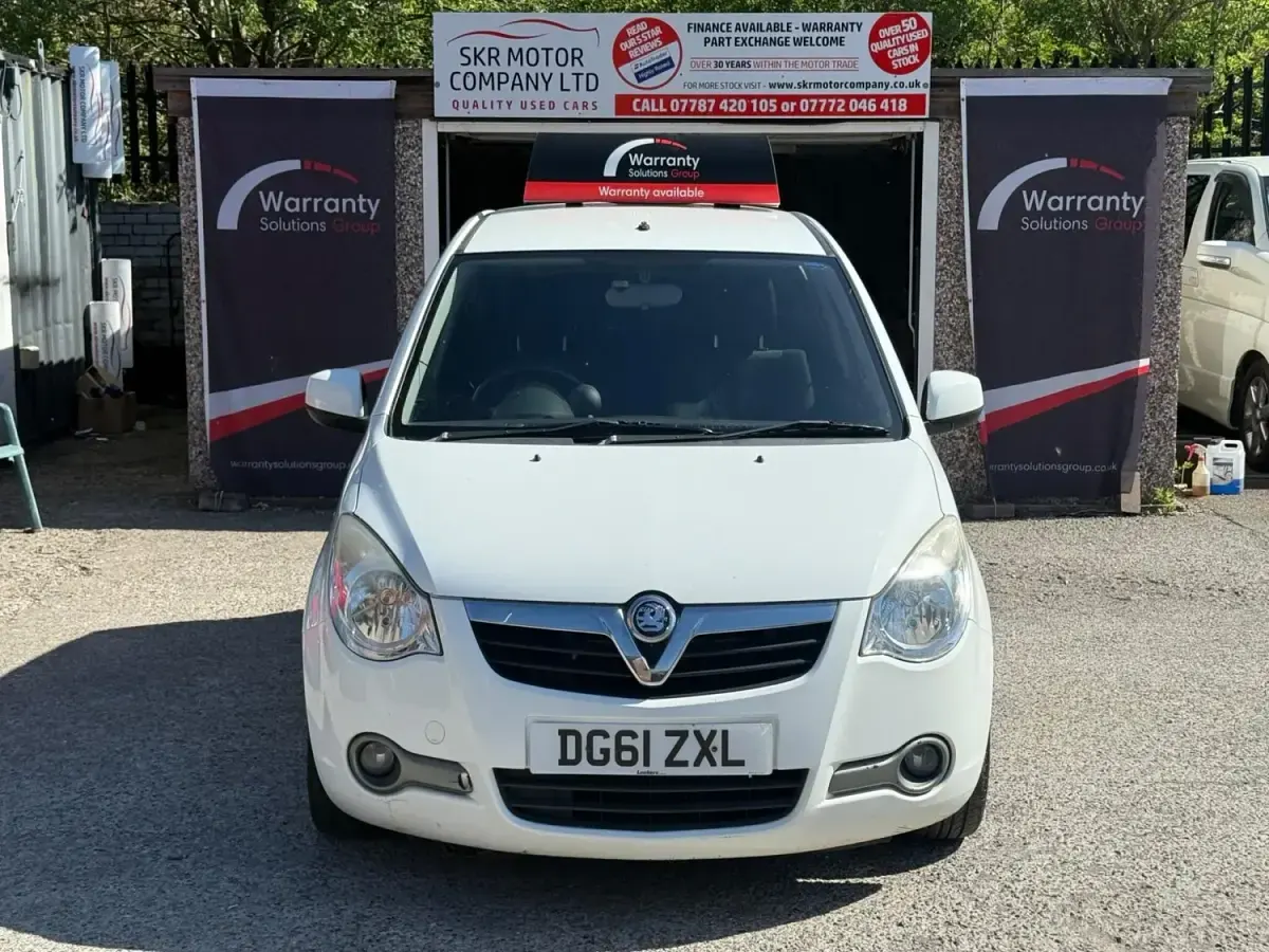 Używany Vauxhall Agila 2011 Biały Minivan