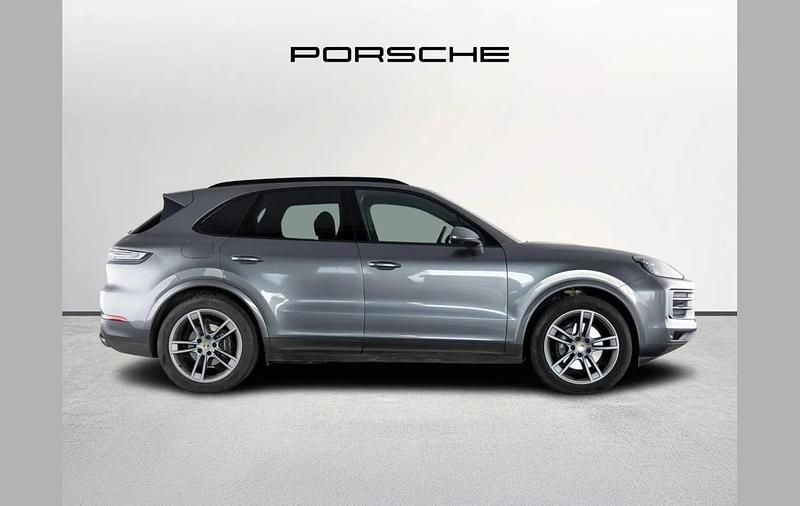 Usado Porsche Cayenne 348 CV (255 kW) 2024 Gris SUV