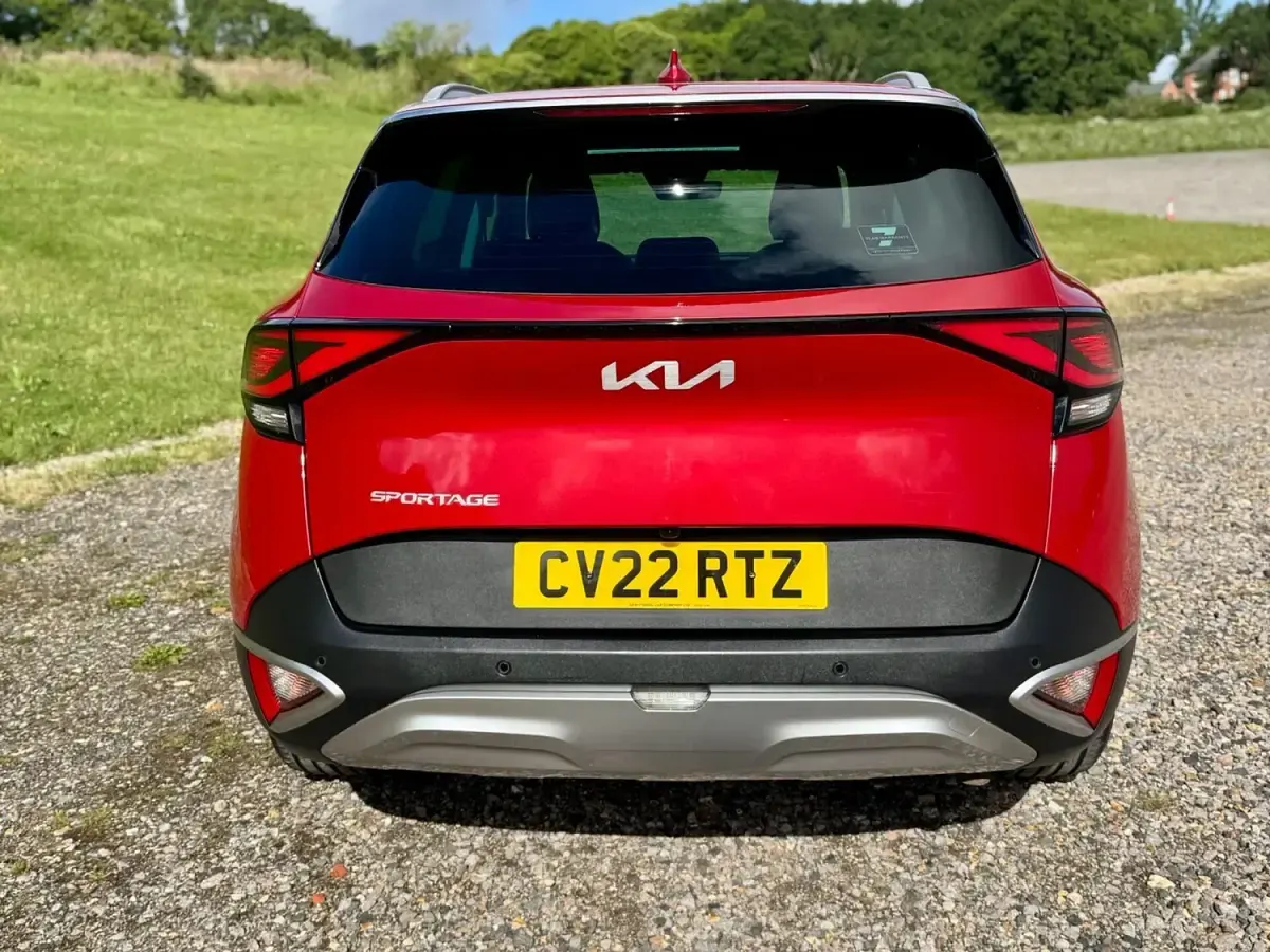 Used Kia Sportage Launch Edition 148 HP (108 kW) 2022 Red SUV