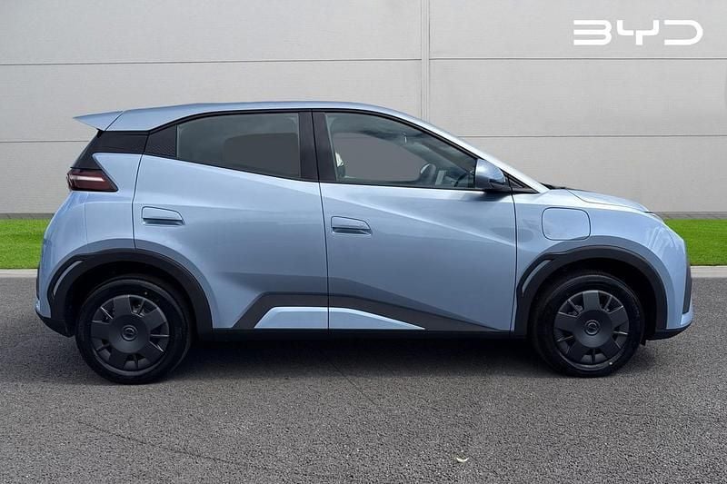 New BYD Dolphin Active 30 kW (41 HP) 2026 Blue Hatchback