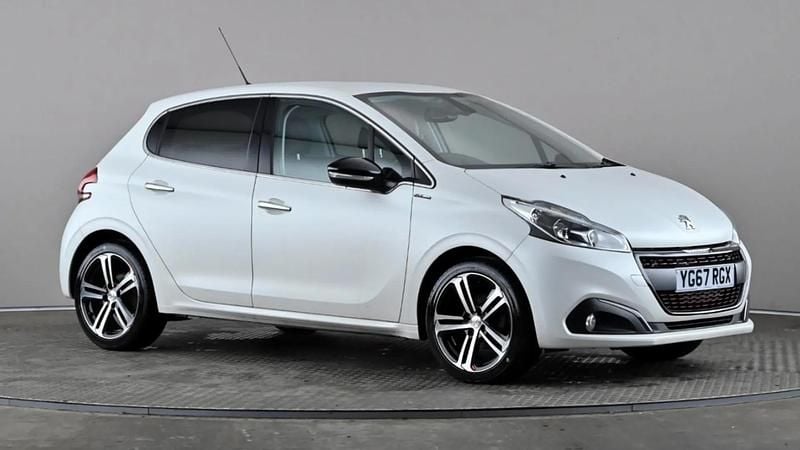 White Used 2017 Peugeot 208 GT-line Hatchback | £6,298 (Fair price) - Image 1/4