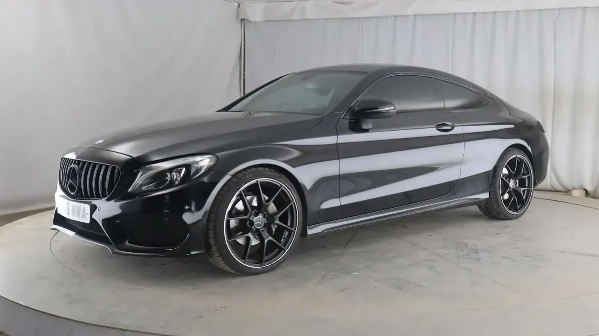 Used Mercedes C220 AMG line 170 HP (125 kW) 2017 Black Coupe