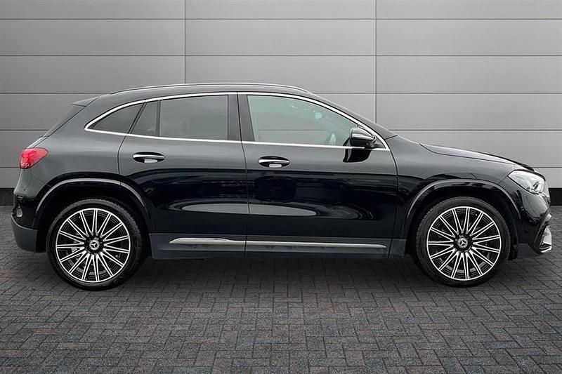 Used Mercedes GLA220 AMG Line Premium Plus 190 HP (139 kW) 2024 Night black SUV