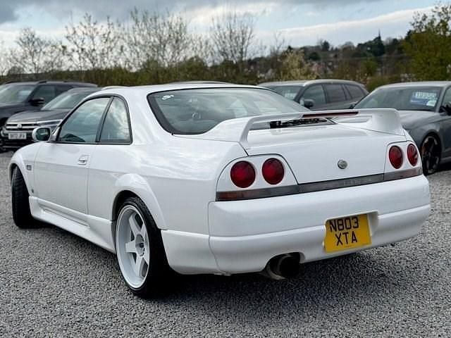 Used Nissan Skyline GT 340 HP (250 kW) 2006 Sedan