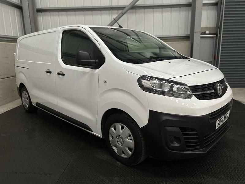 Used Vauxhall Vivaro Edition 2021 White MPV