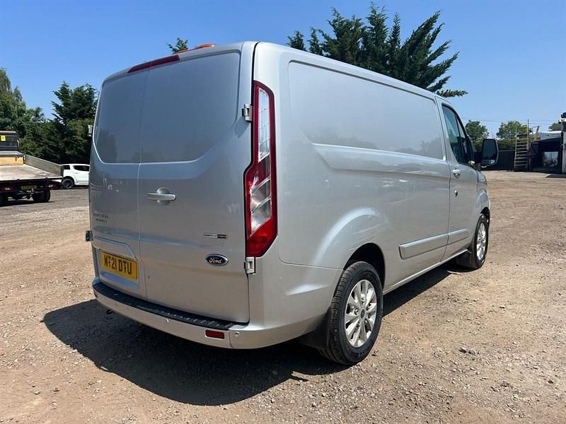 Used Ford Transit Custom Limited 128 HP (94 kW) 2021 Silver Van
