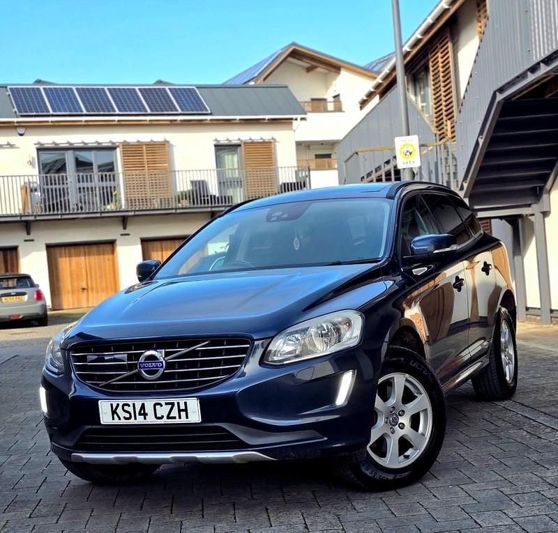 Used Volvo XC60 SE 2014 Blue SUV