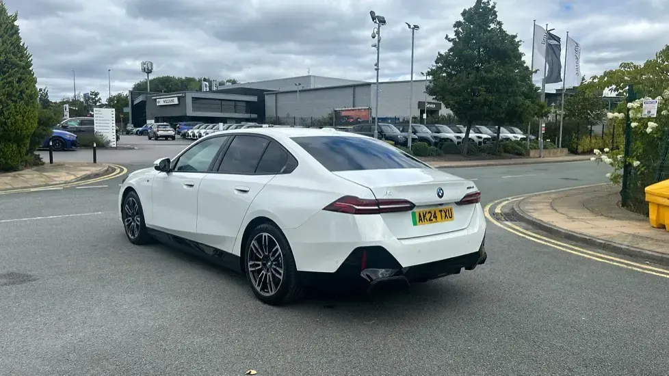 Used BMW i5 M Sport 246 kW (335 HP) 2024 White