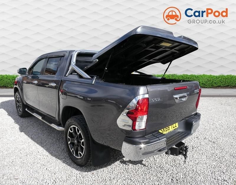 Used Toyota HiLux 2016 Grey Pickup