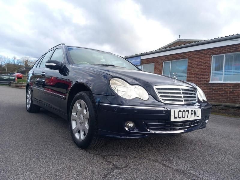 Used Mercedes C180 Elegance 2007 Blue Estate