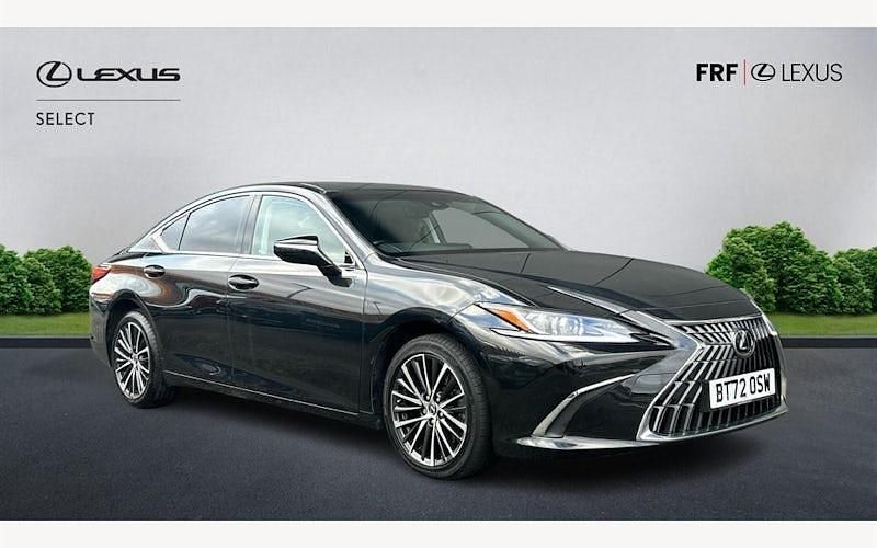 Used 2021 Lexus ES300H Sedan | £25,995 (Good price) - Image 1/4