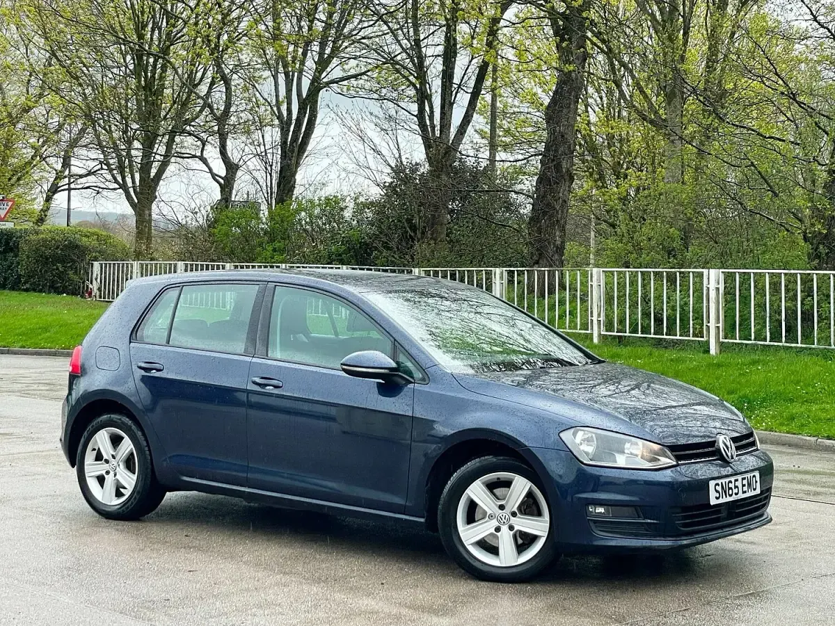 Used VW Golf VII Match 2015 Blue Hatchback