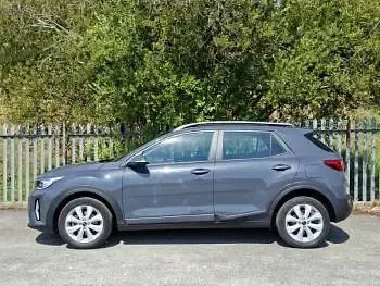 Used Kia Stonic 99 HP (72 kW) 2021 Grey SUV