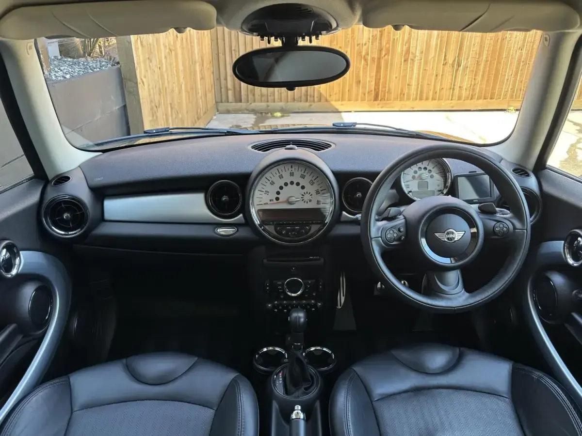 Gebraucht Mini Cooper S Hatch 184 PS (135 kW) 2012 Grün Kleinwagen