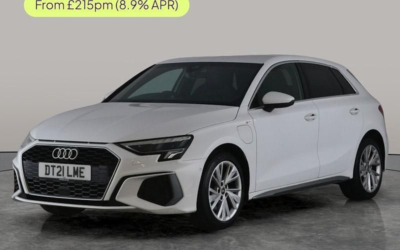Used Audi A3 Sportback e-tron S-Line 204 HP (150 kW) 2025 Hatchback