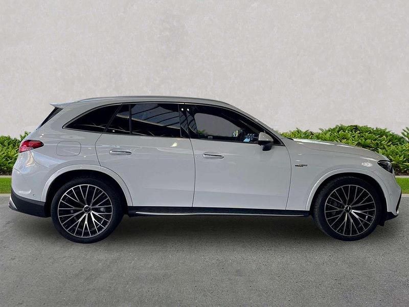 Used Mercedes GLC43 AMG Premium Plus 2024 White Estate