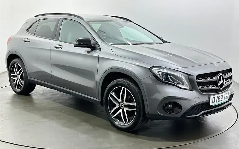 Used Mercedes GLA180 Urban 122 HP (89 kW) 2020 SUV