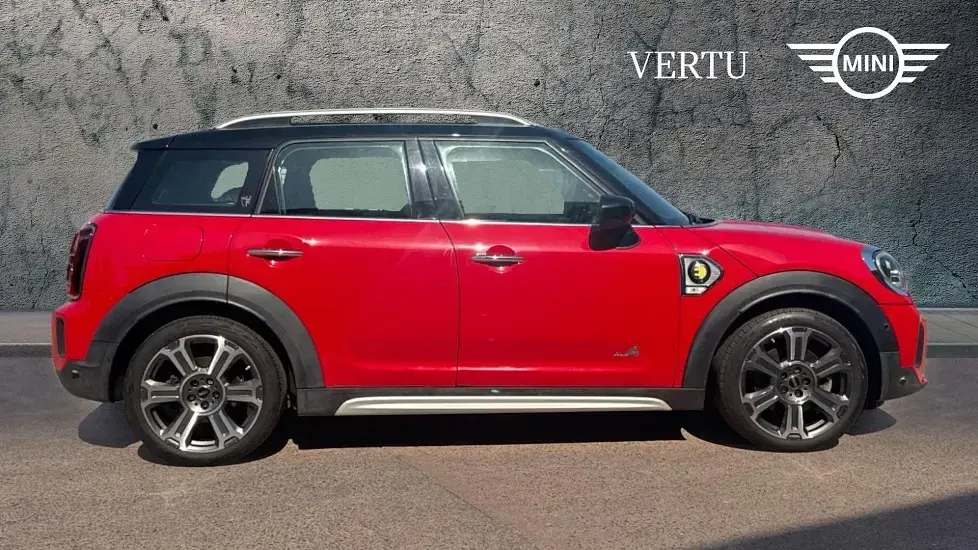 Used Mini Cooper S Countryman Exclusive 219 HP (161 kW) 2021 Red SUV