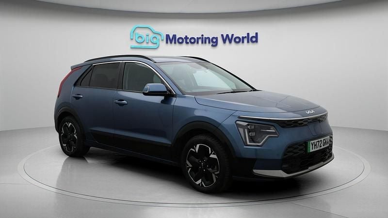 Used 2022 Kia e-Niro SUV | £16,600 (Super price) - Image 1/4