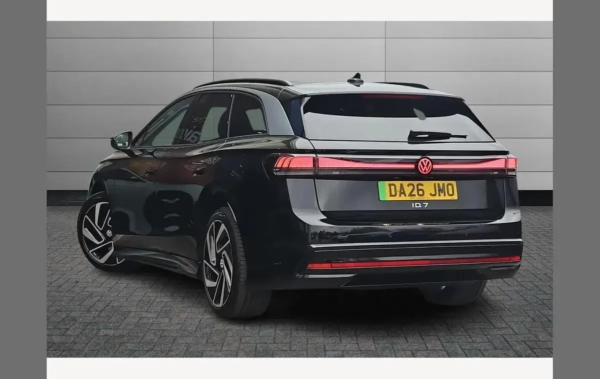 Used VW ID.7 Pro 210 kW (286 HP) 2026 Grenadilla black Estate
