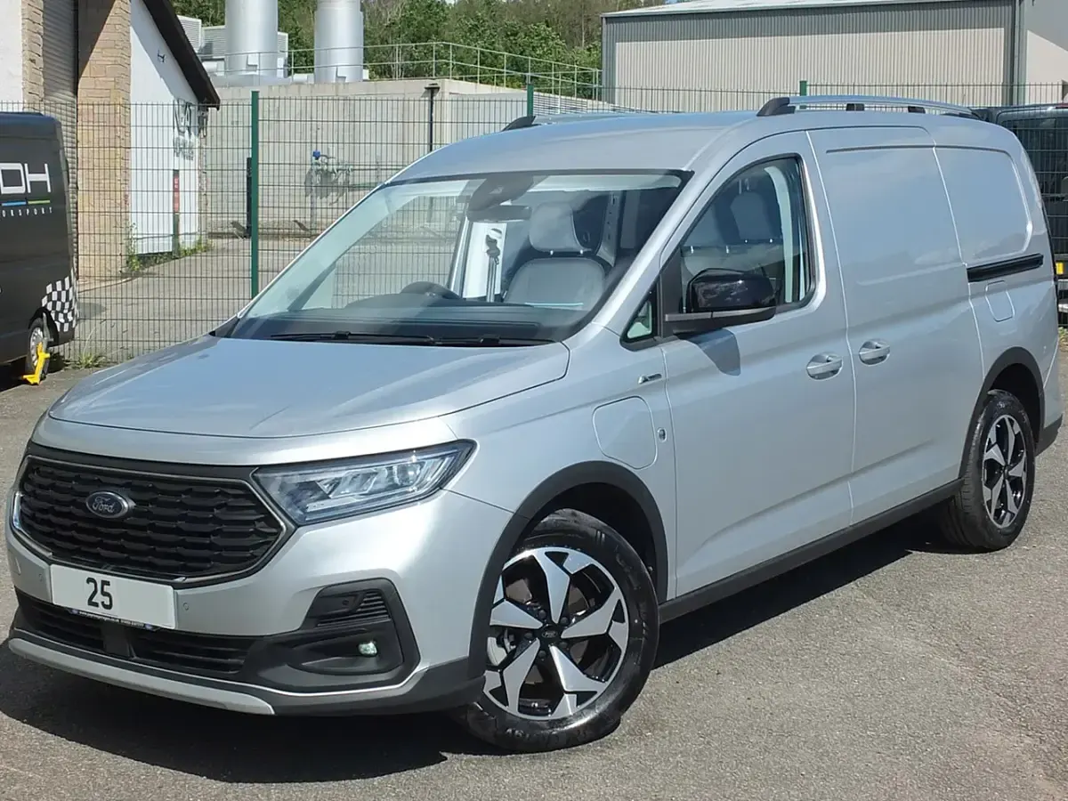 Used Ford Transit Connect Active 150 HP (110 kW) 2025 Silver MPV