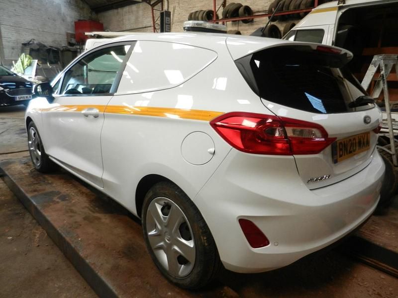 Used Ford Fiesta 2020 White Hatchback