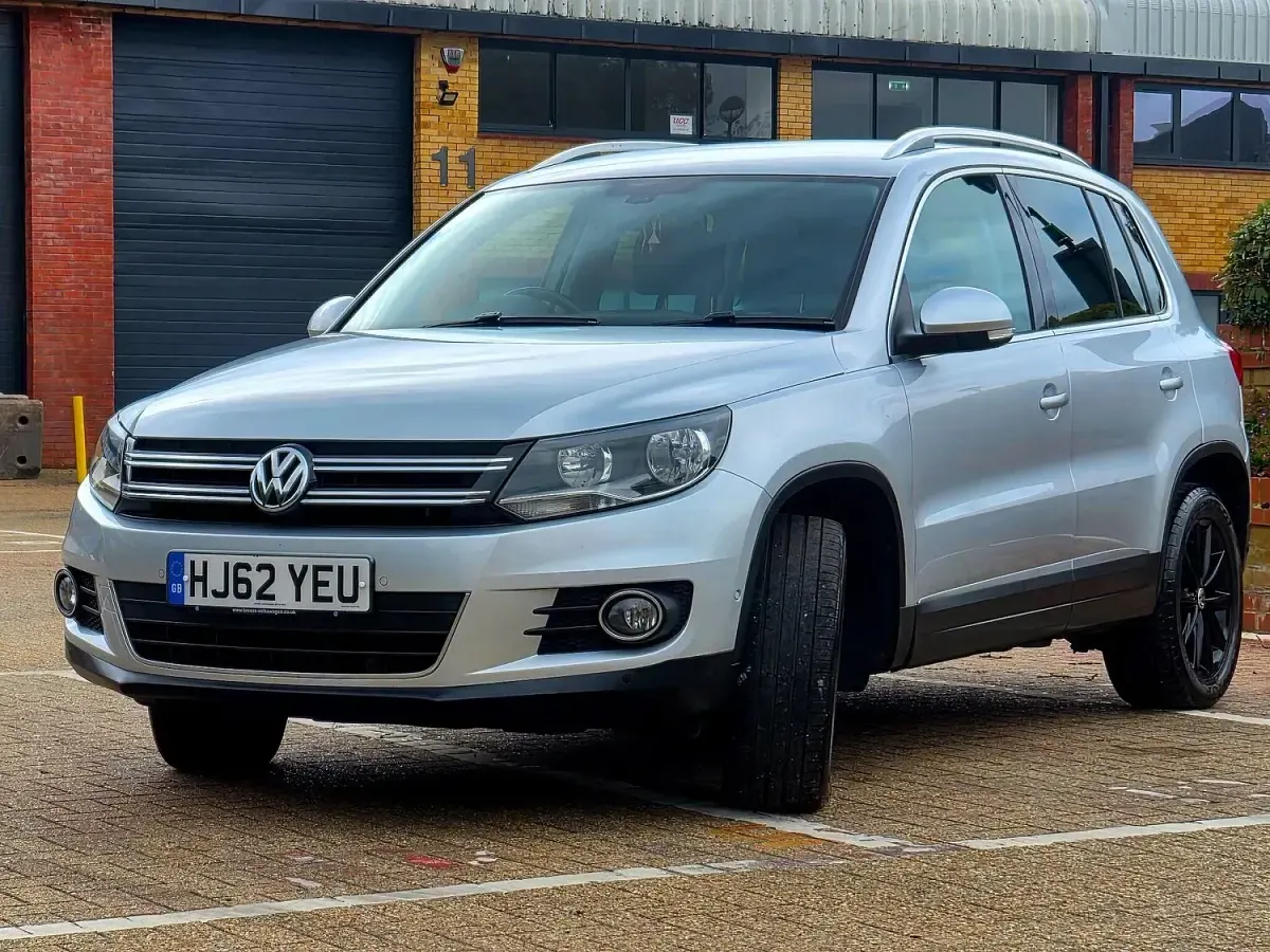 Used VW Tiguan SE 177 HP (130 kW) 2012 Silver SUV
