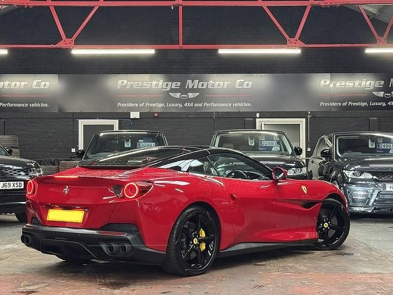 Used Ferrari Portofino 600 HP (441 kW) 2020 Red Cabriolet