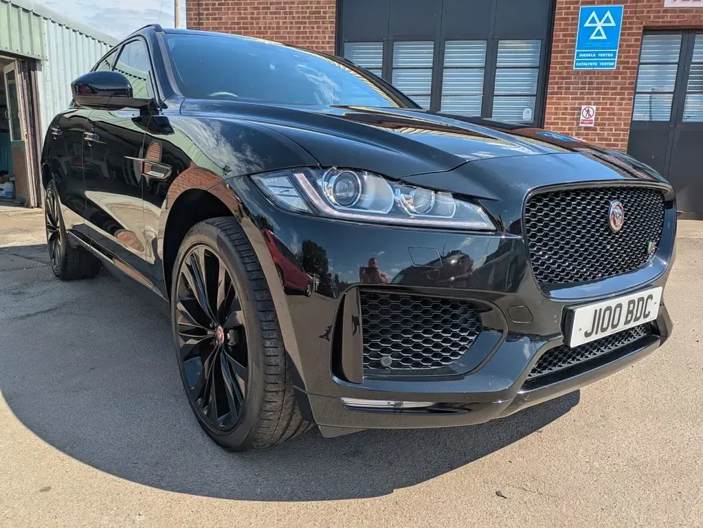 Used Jaguar F-Pace S 300 HP (220 kW) 2017 Black SUV