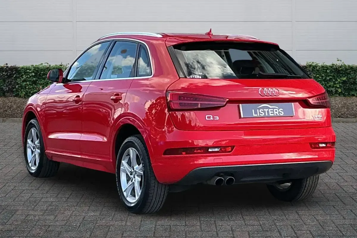 Used Audi Q3 2016 Red SUV