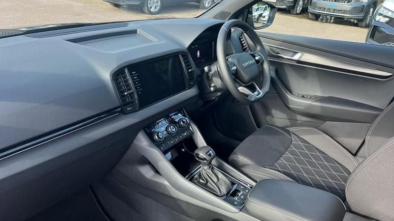 Used Skoda Karoq SportLine 150 HP (110 kW) 2025 Black SUV