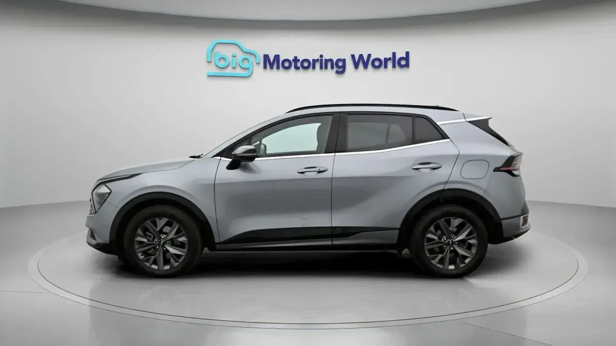 Used Kia Sportage GT-Line 207 HP (152 kW) 2025 Silver SUV