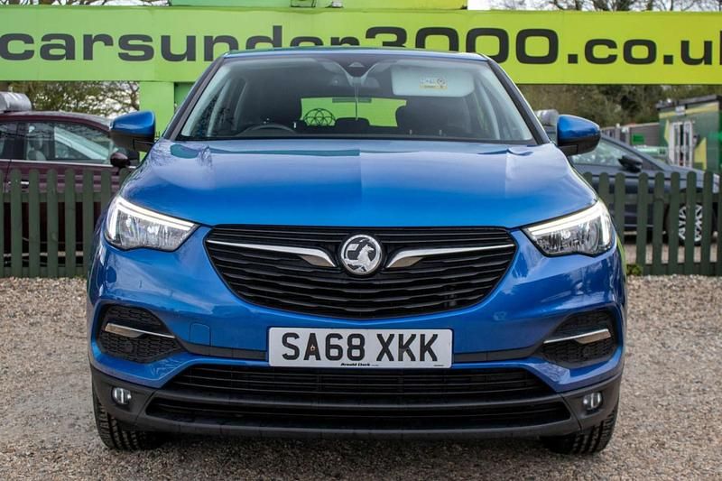 Used Vauxhall Grandland X S 130 HP (95 kW) 2018 Blue SUV
